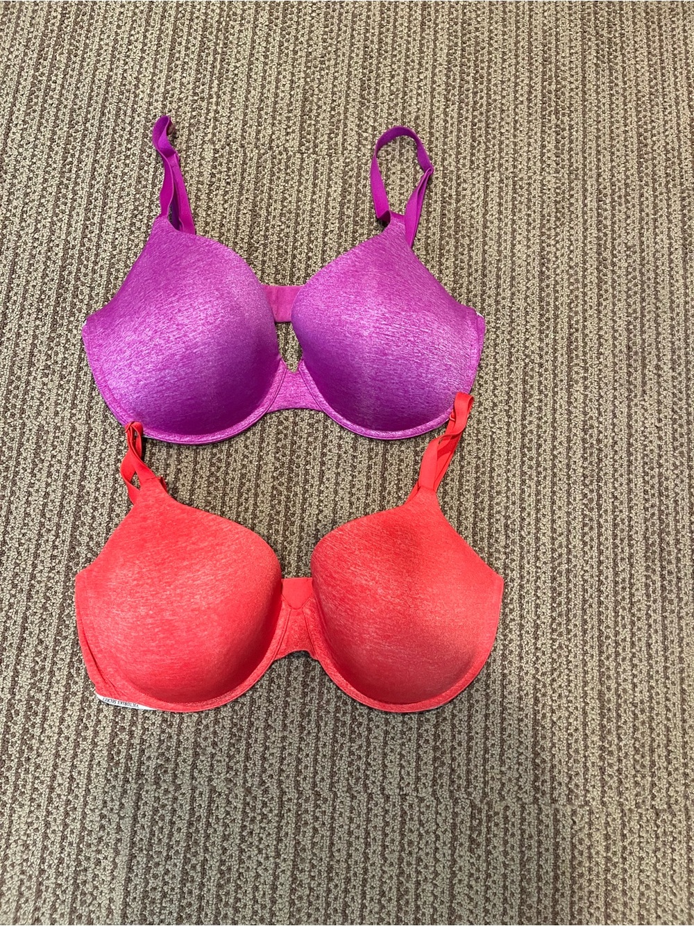 Victoria’s Secret Purple and Red Everyday T-Shirt Bras Size 36DDD